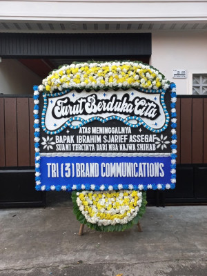 Papan Bunga Duka di Batang Arau